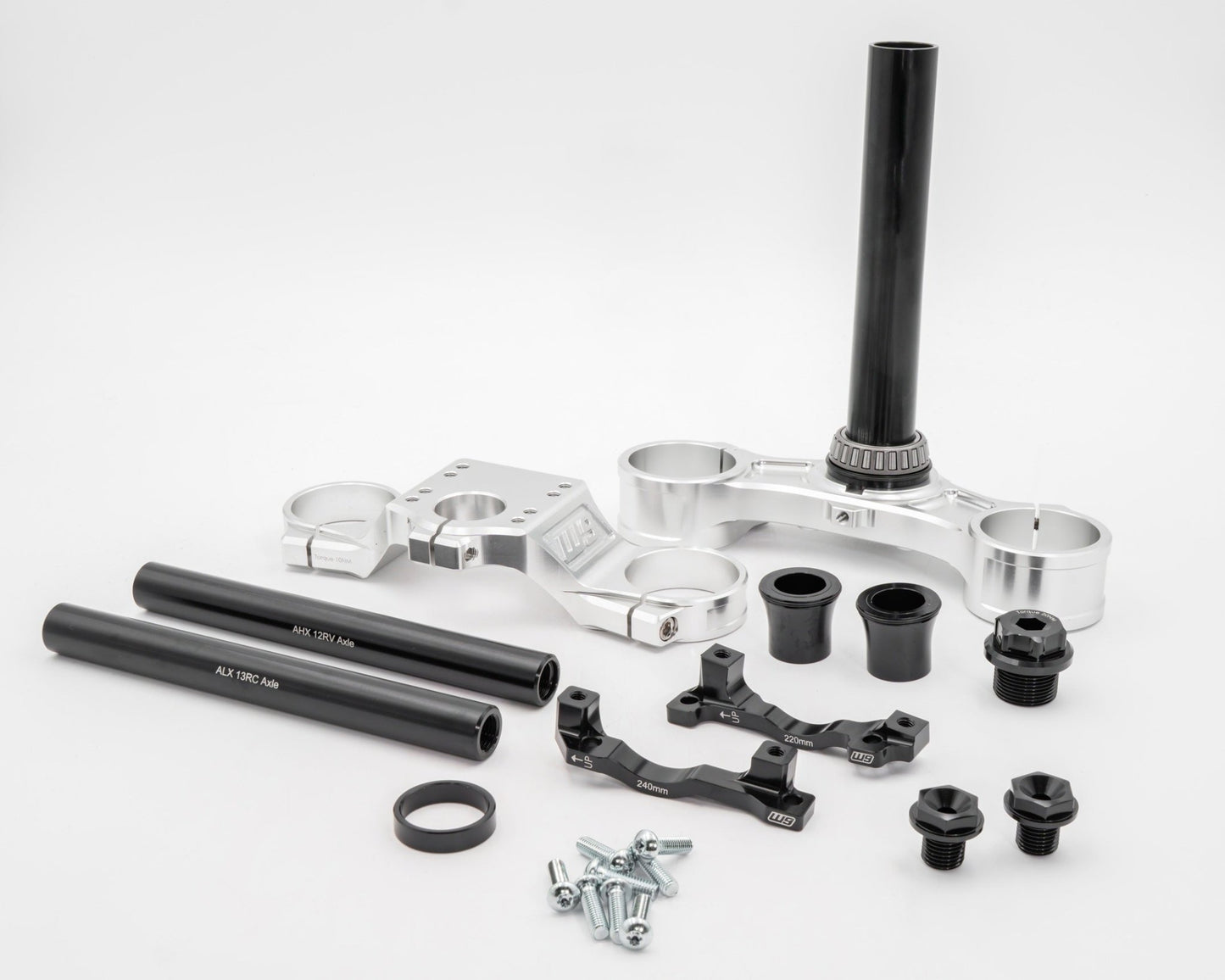 FastAce Triple Clamps - BlackOut Moto
