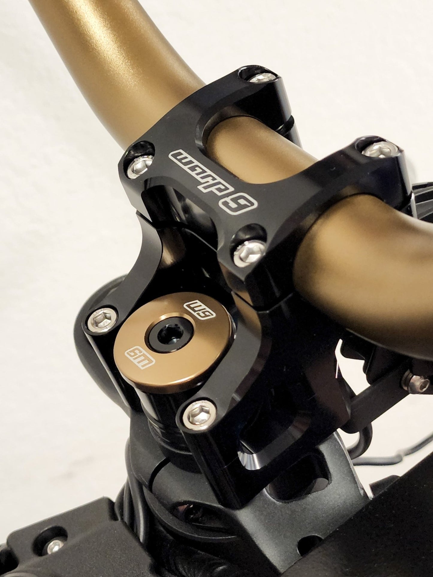 Bar Mount - BlackOut Moto