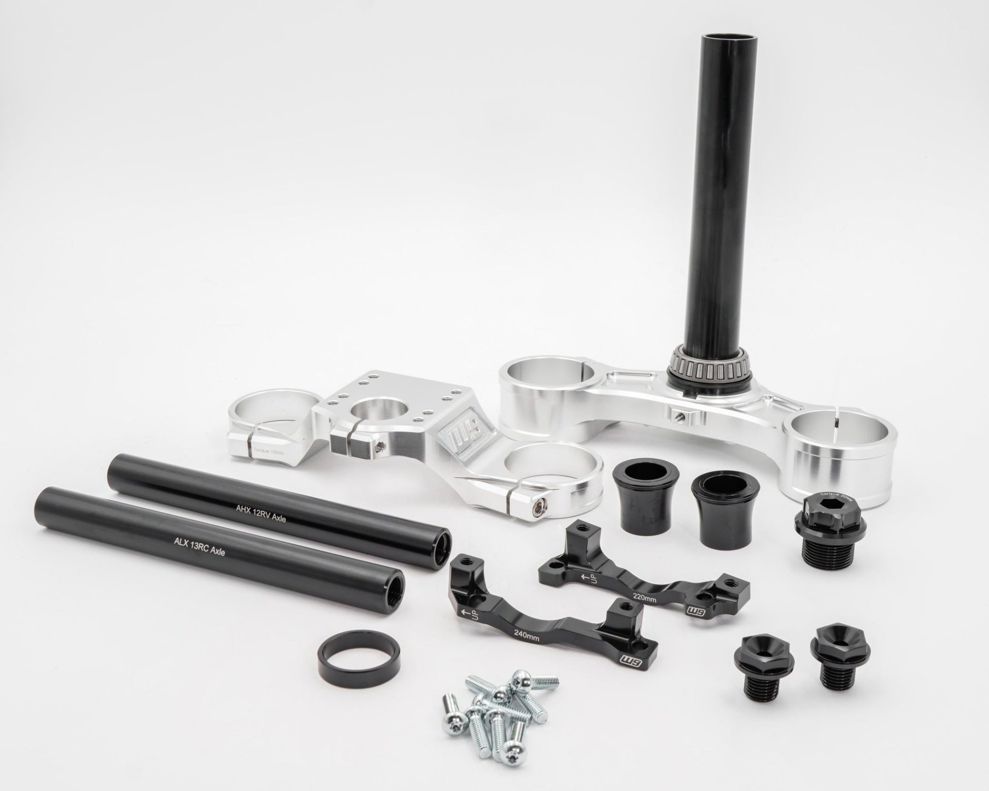 FastAce Triple Clamps - BlackOut Moto