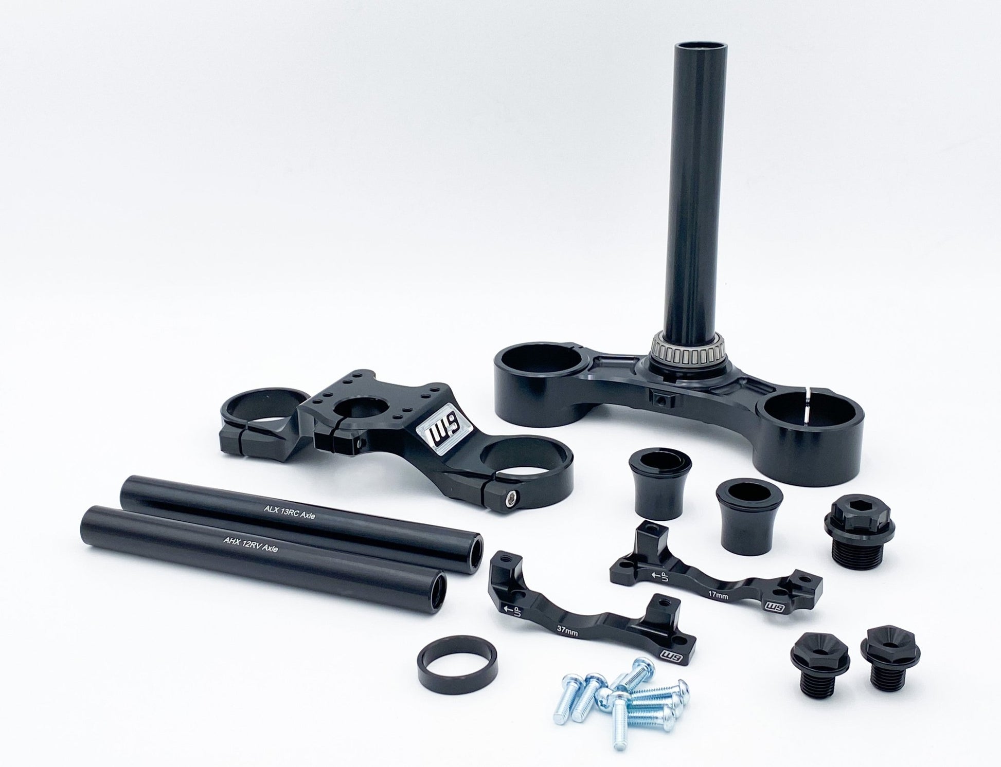 FastAce Triple Clamps - BlackOut Moto