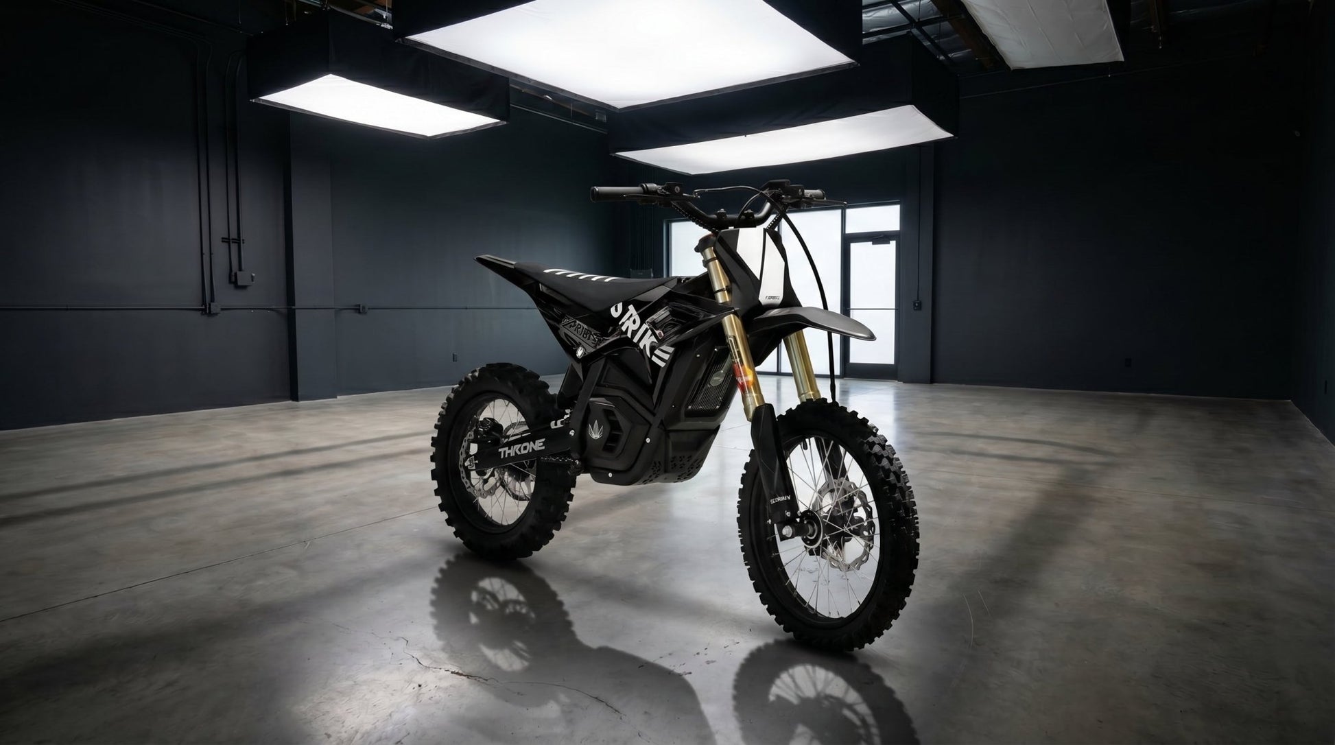 Shadow 72V / 7kw - BlackOut Moto