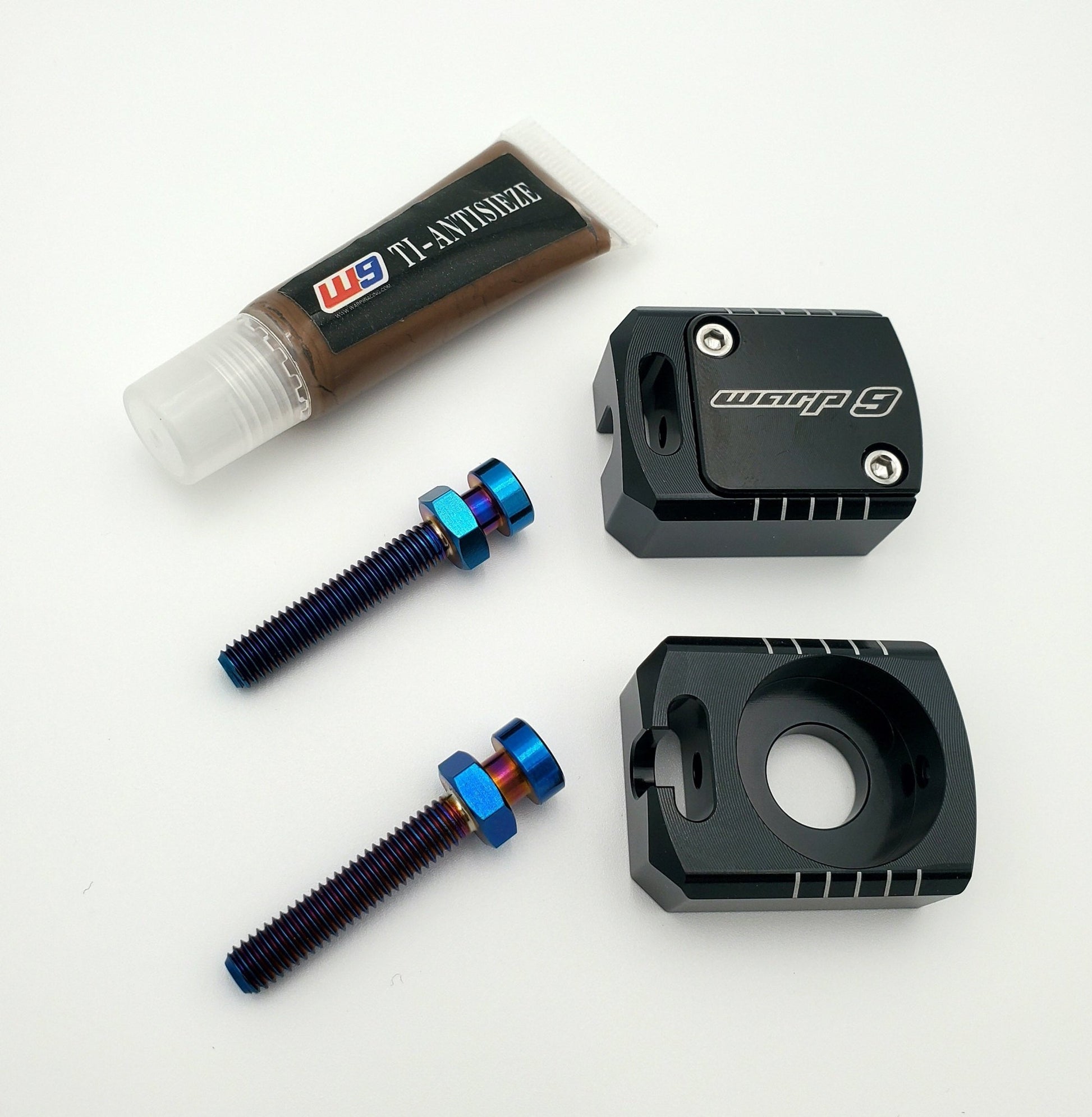 Surron Lockdown Axle Blocks - BlackOut Moto