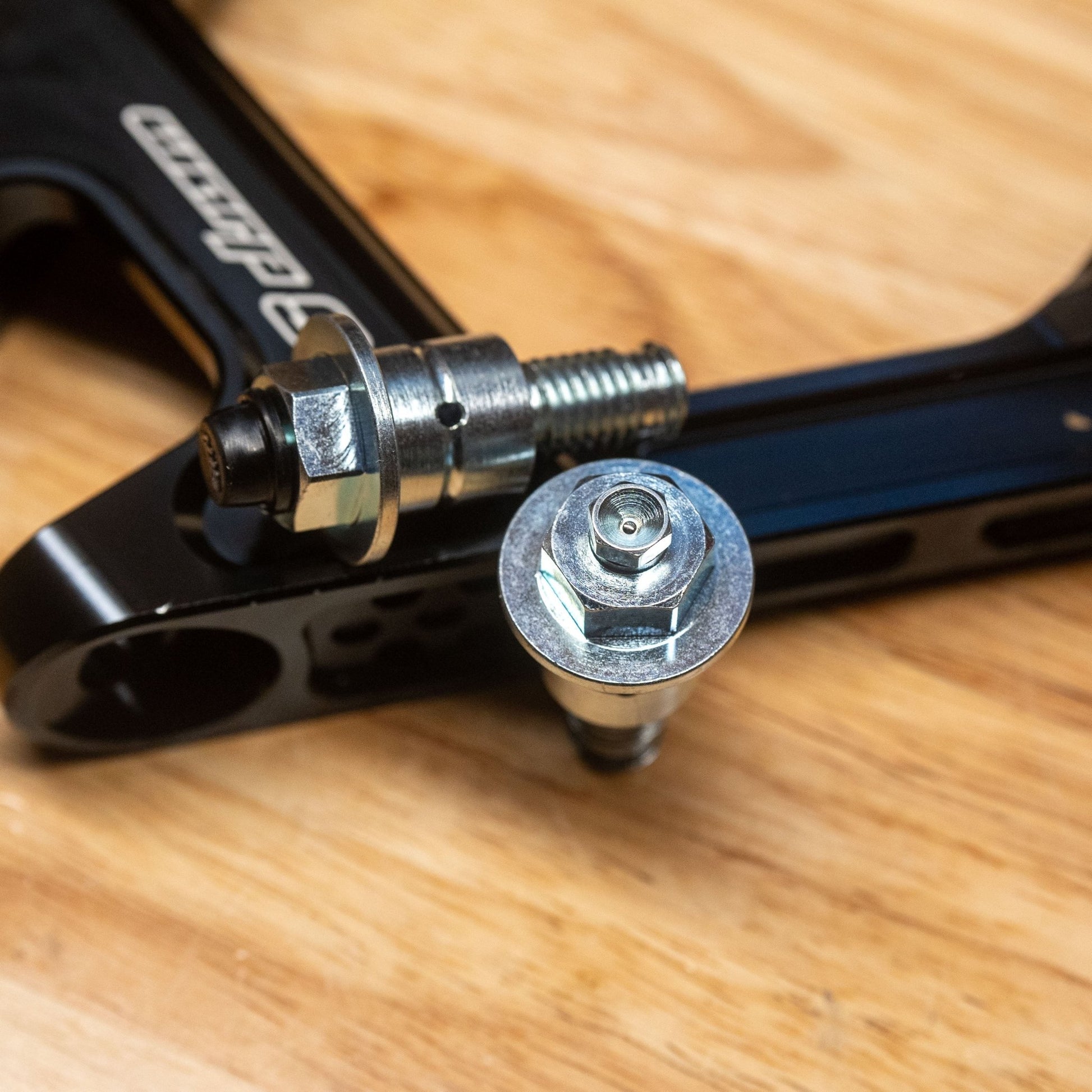 Surron Ultra Bee Triangles - BlackOut Moto