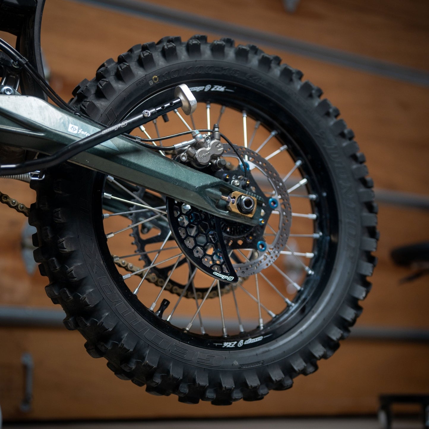 Ultra Disk Guard - BlackOut Moto